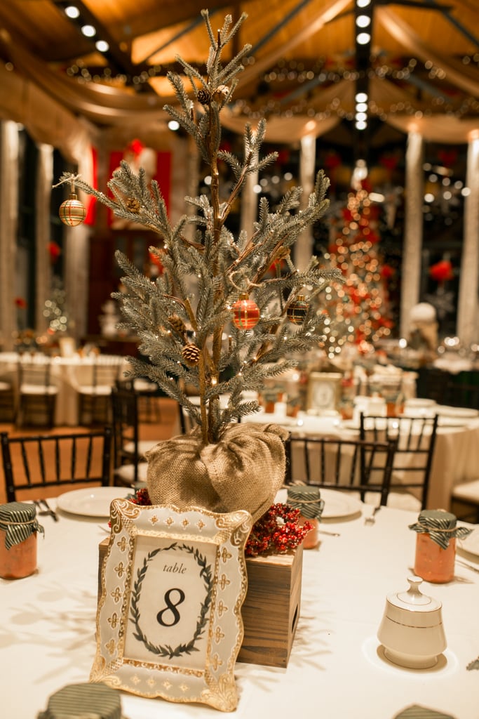 Create a Festive Atmosphere with a Christmas Themed Wedding!