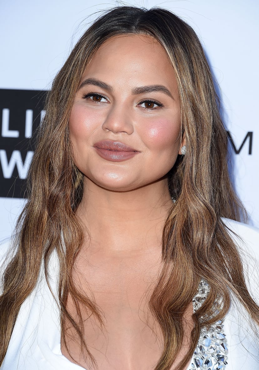 BEVERLY HILLS, CA - APRIL 08:  Chrissy Teigen arrives at the The Daily Front Row's 4th Annual Fashion Los Angeles Awards at Beverly Hills Hotel on April 8, 2018 in Beverly Hills, California.  (Photo by Steve Granitz/WireImage)