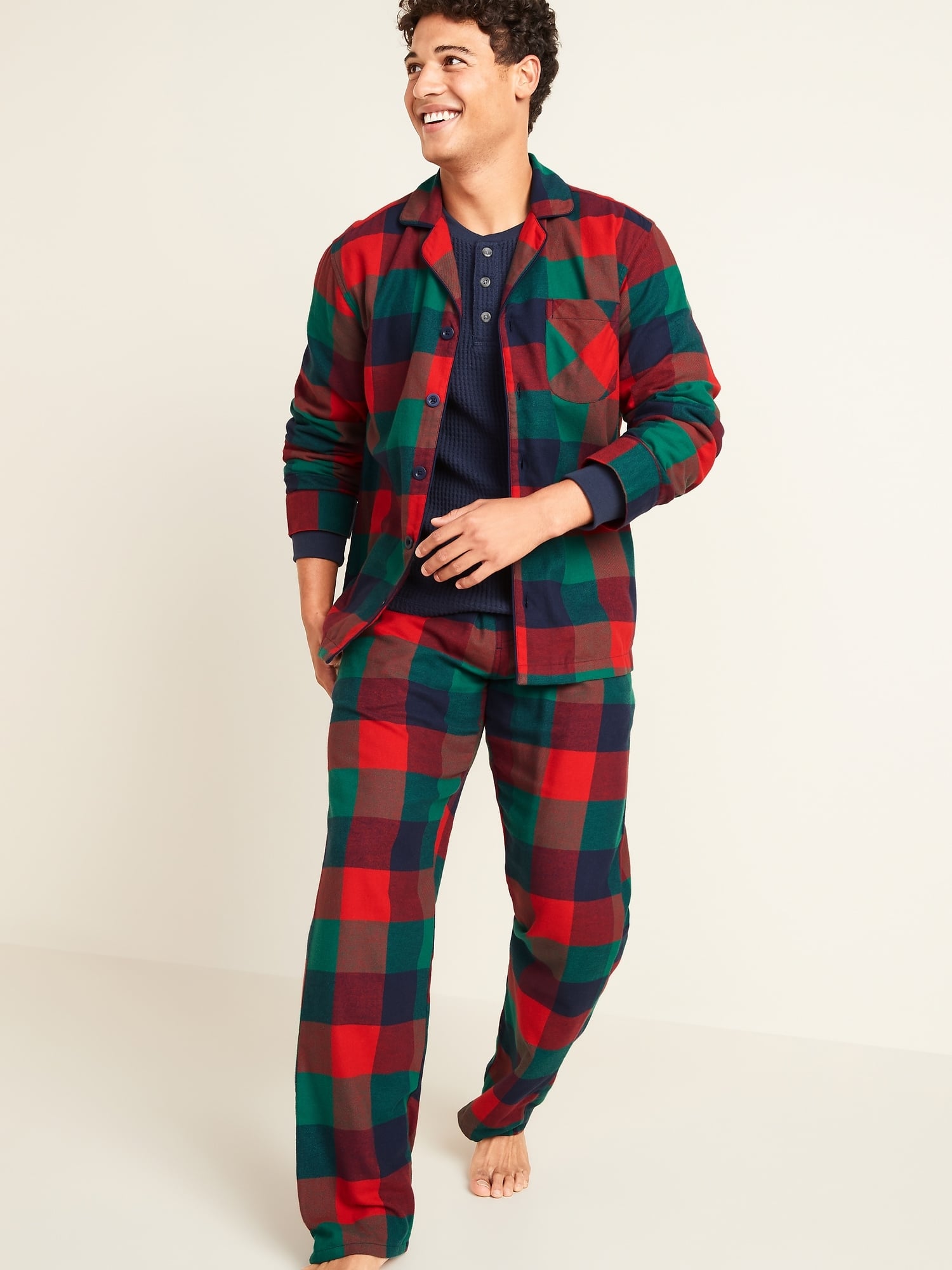 Old Navy Matching Holiday Pajamas For The Family Popsugar Family