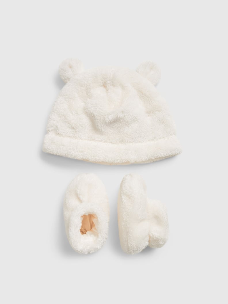 Gap Baby Hat and Bootie Set