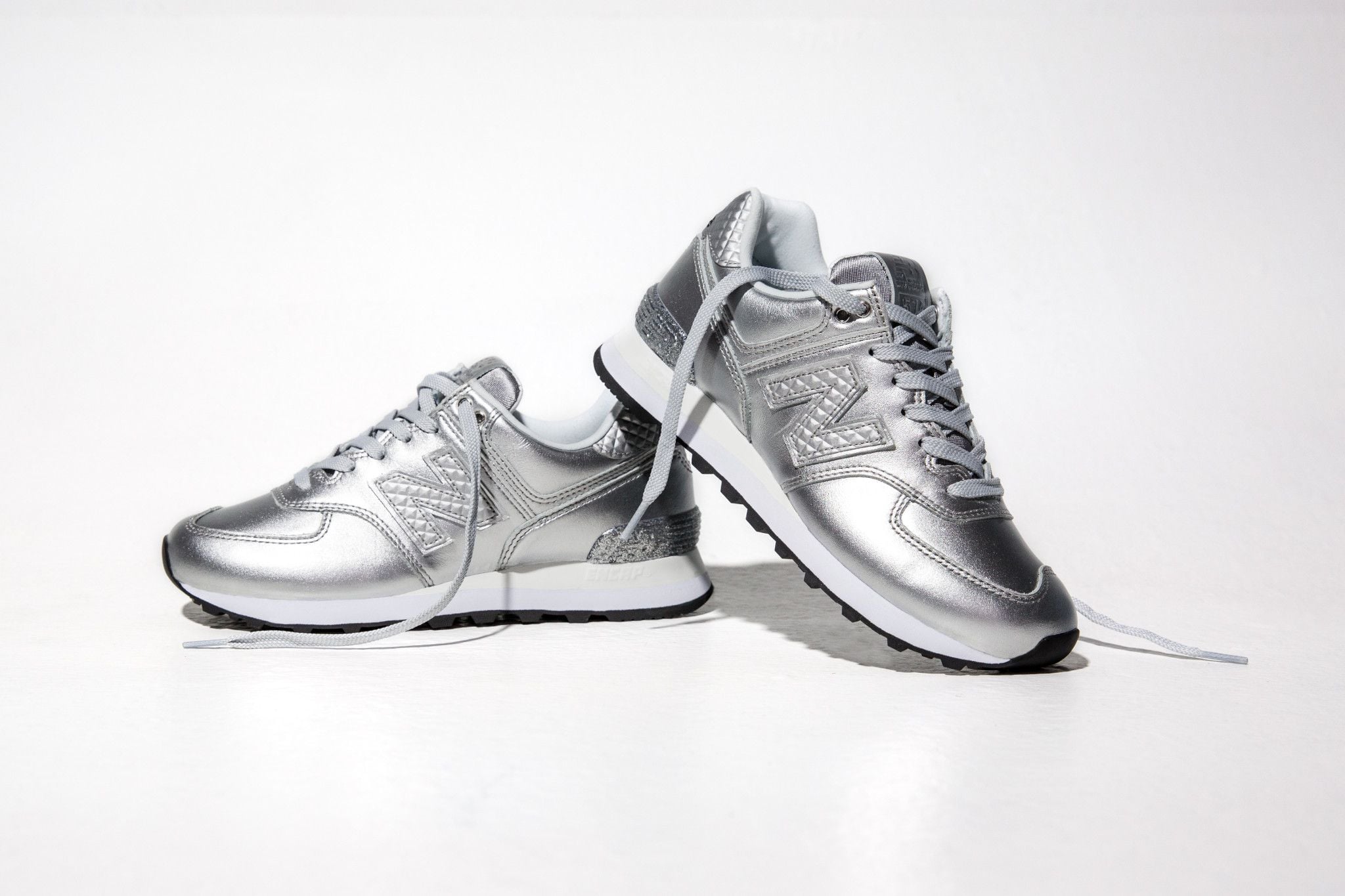 new balance metallic 574 sneakers