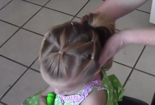 Knotted Ponytail