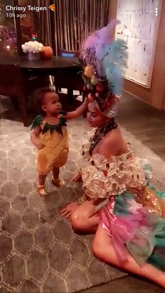 Chrissy Teigen And John Legend Halloween Costume 2017 Popsugar Celebrity