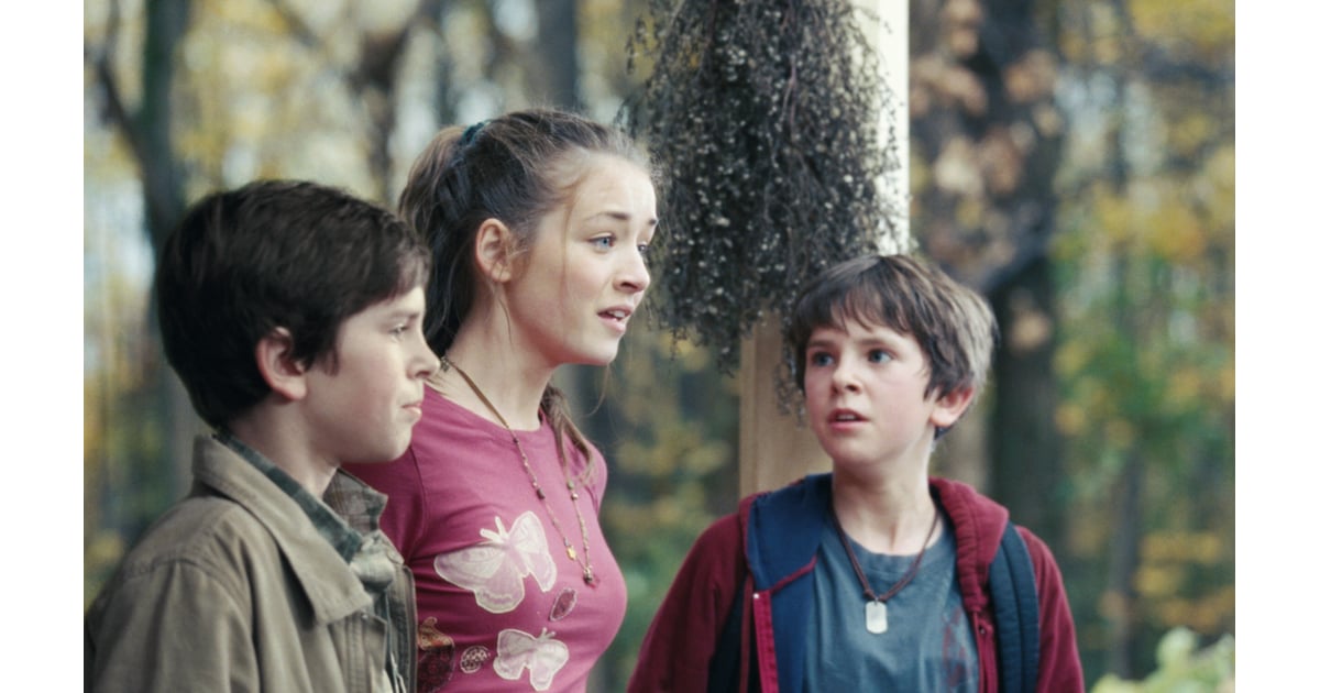 The Spiderwick Chronicles Before He Was A Good Doctor Freddie Highmore Played This Iconic Serial Killer Popsugar Entertainment Photo 10