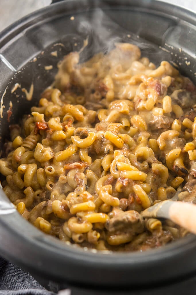 Slow-Cooker Beer Mac and Cheese