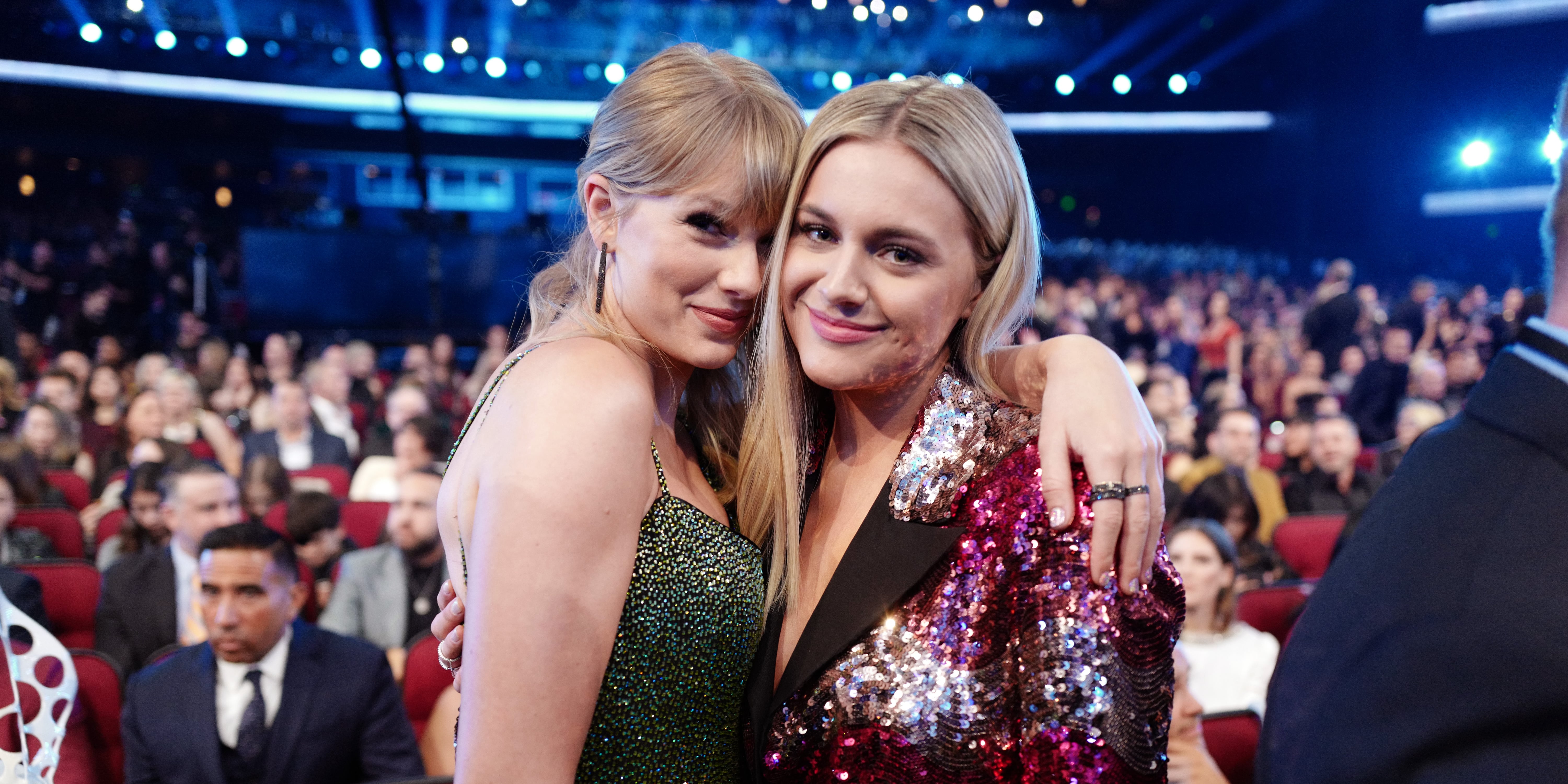 Kelsea Ballerini Stops Concert to Ask About Eras Tour | PS Celebrity