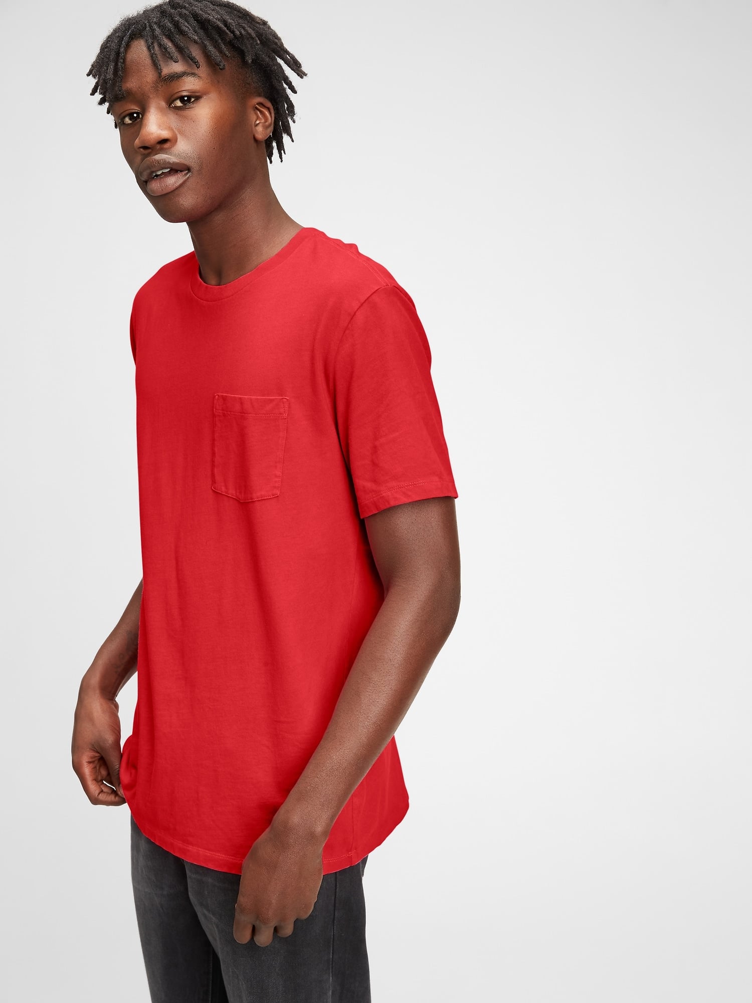 Gap Pocket T-Shirt | Valentine's Day 