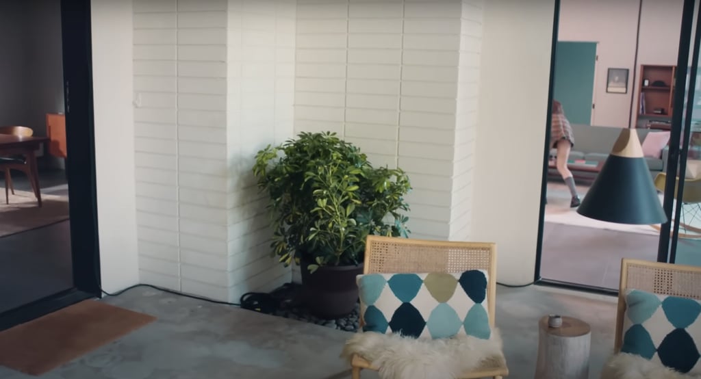 Rodrigo's outdoor space includes splashes of color and a touch of '60s flair.