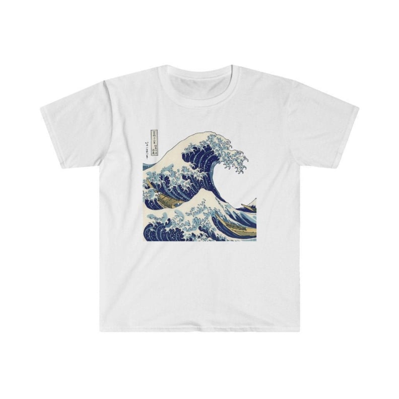 Best Gifts For Aquarius: Japanese The Great Wave Off Kanagawa Vintage Graphic Tee