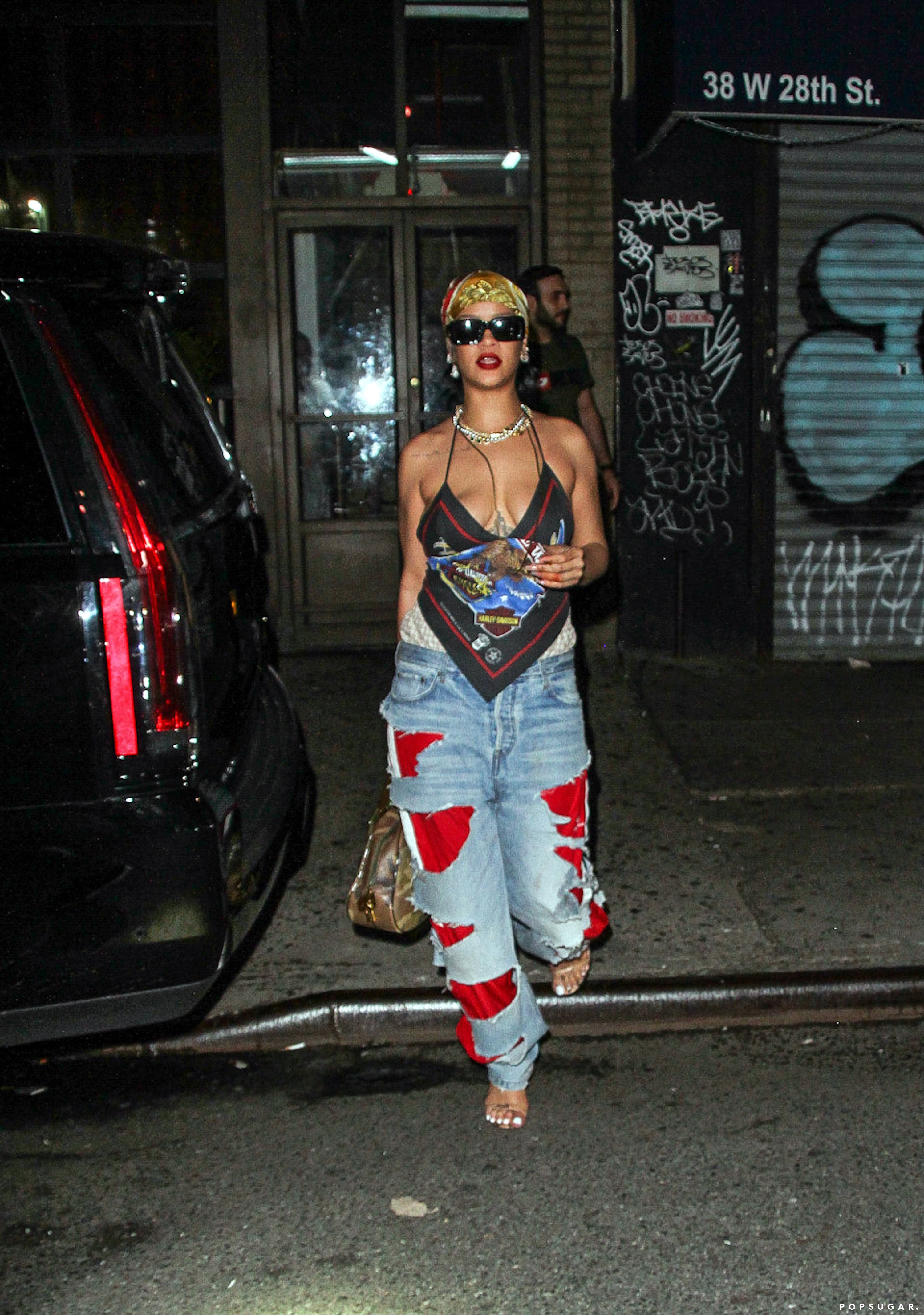 valg kvalitet undskylde Rihanna Wears a Harley Davidson Top and Balenciaga Jeans | POPSUGAR Fashion