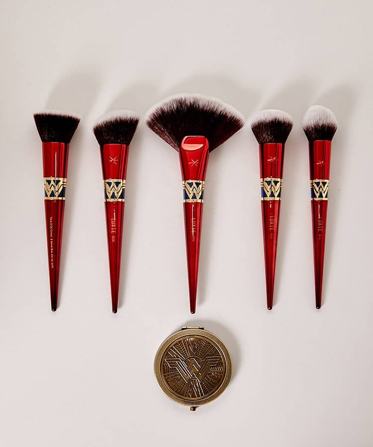 Luxie Wonder Woman Face Brush Set