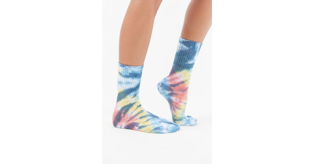 How To Wear Tie-Dye Socks