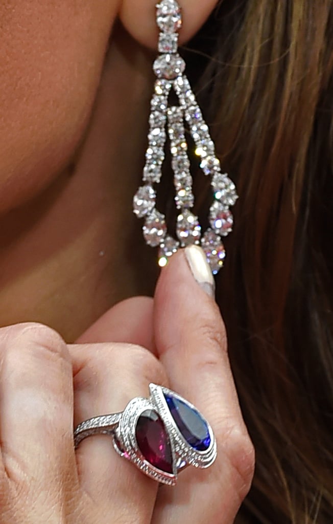 The finishing touch on Maria Menounos's look? Those dazzling Chopard jewels.