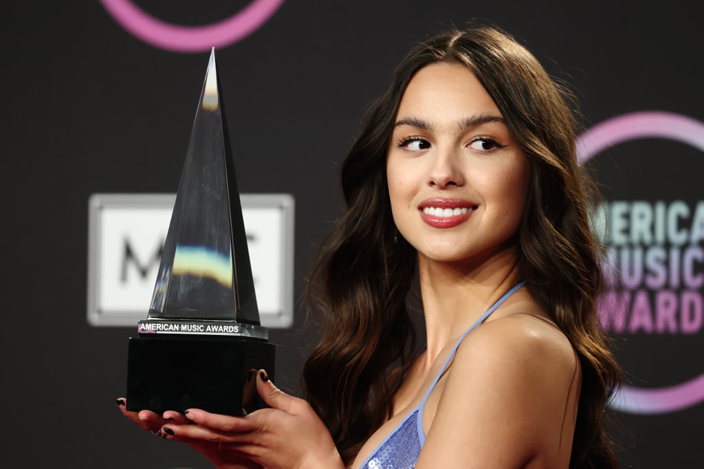 Shop Olivia Rodrigo's American Music Awards Glossier Makeup