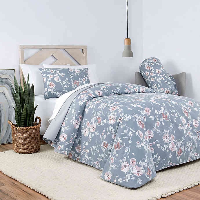 Laundry by Shelli Segal Hailey Reversible Comforter Set