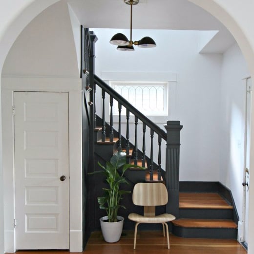 How to Modernize a Staircase With Paint