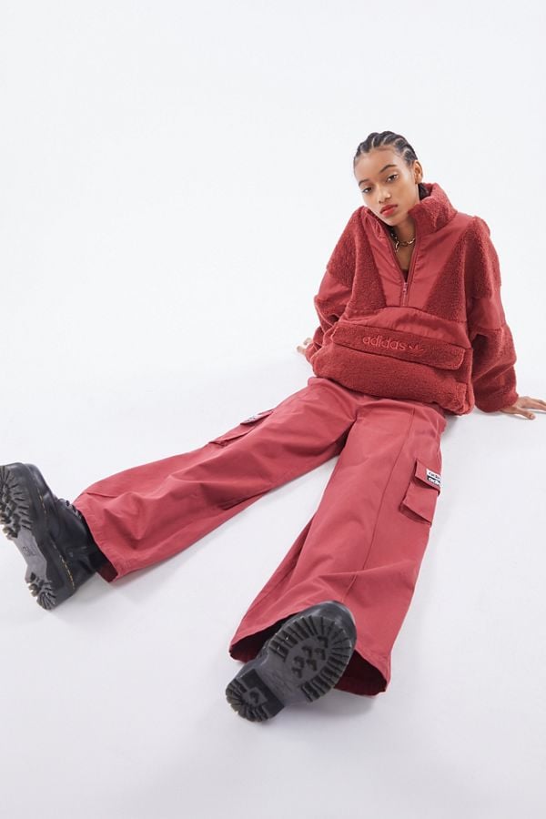 Adidas UO Exclusive Sherpa Half-Zip Jacket and Twill Wide Leg | Yara Shahidi Makes Track Pants Look Glamorous With Some Help From Beyoncé | POPSUGAR Fashion Photo 11