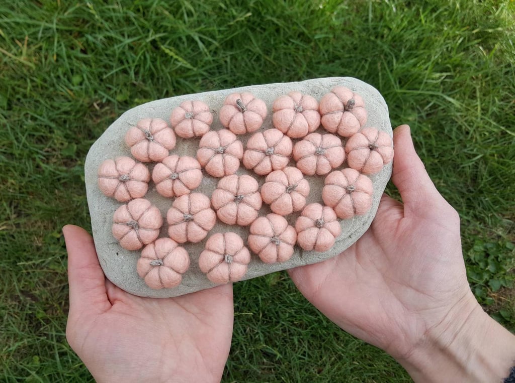Tiny Felt Wool Pumpkins