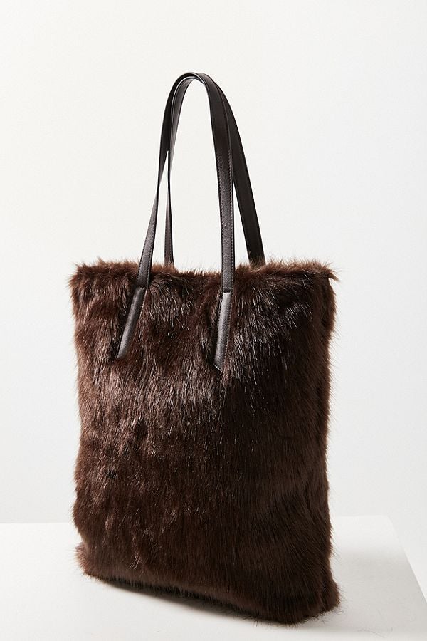 Urban Outfitters Faux Fur Tote Bag | Chrissy Teigen's Fur Tote Bag ...