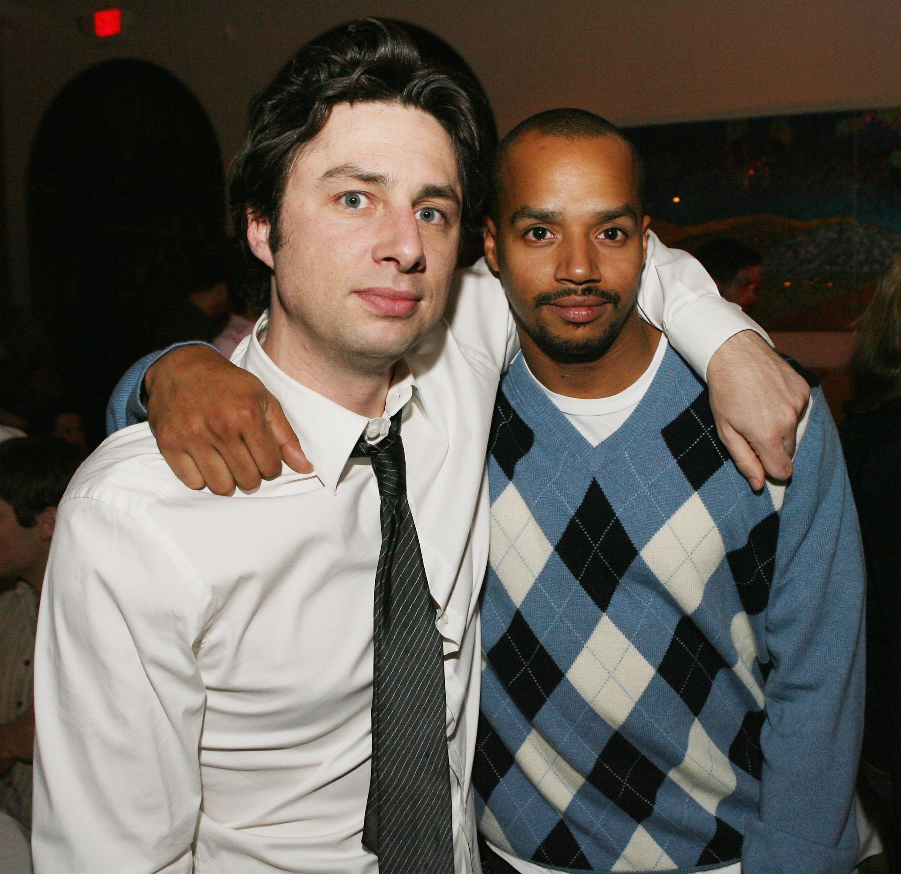 Зак браф. Zach Braff and Donald Faison.