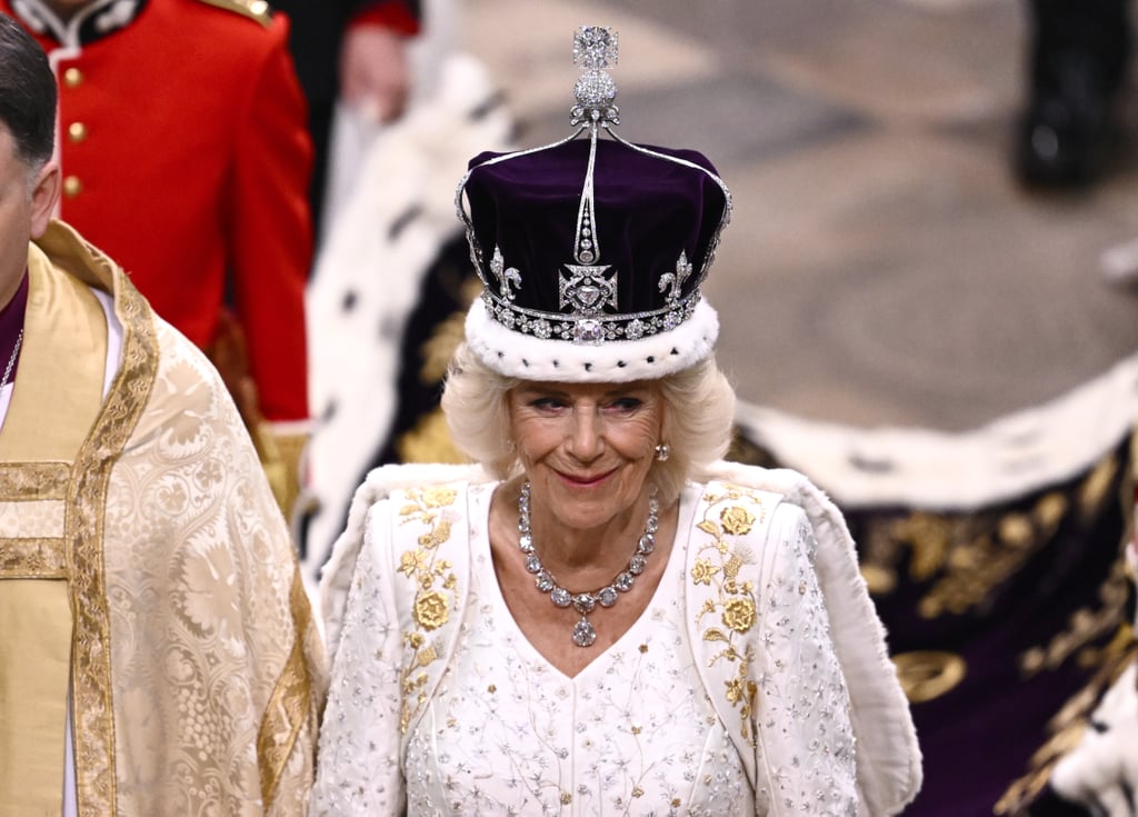 为什么皇室女性穿白色查尔斯三世国王的加冕典礼吗