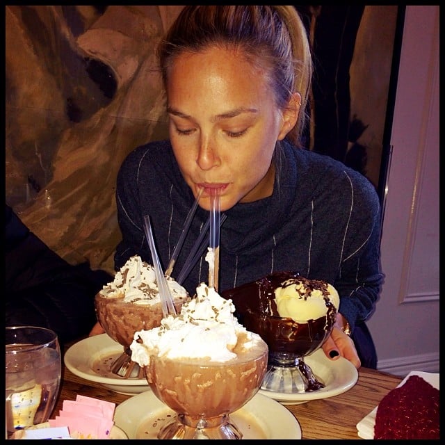 Bar Refaeli posted a photo of what appears to be a Frrrozen Hot Chocolate from famed NYC hotspot Serendipity 3, warning her followers not to mess with a "hungry model!!"
Source: Instagram user barrefaeli
