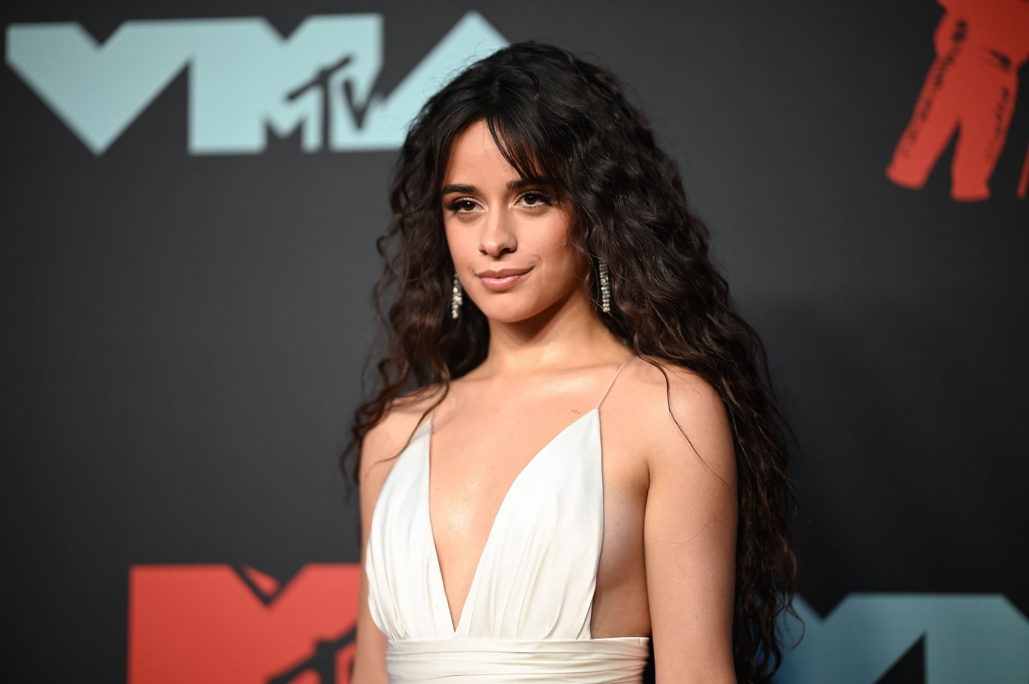 US-Cuban singer-songwriter Camila Cabello arrives for the 2019 MTV Video Music Awards at the Prudential Centre in Newark, New Jersey on August 26, 2019. (Photo by Johannes EISELE / AFP)        (Photo credit should read JOHANNES EISELE/AFP via Getty Images)