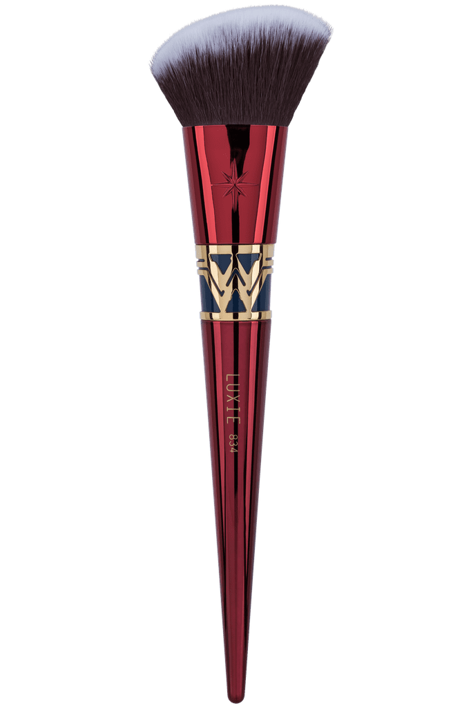 Luxie Wonder Woman Face Brush Set 834 Angled Buffer Wonder Woman