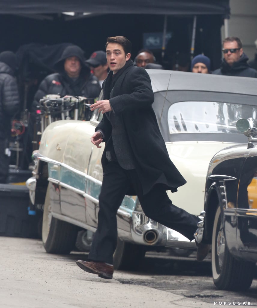 Robert Pattinson's Expressions on the Set of Life | Photos
