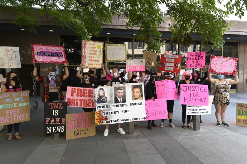LOS ANGELES, CALIFORNIA - SEPTEMBER 16: Supporters of Britney Spears attend the #FreeBritney Protest Outside Los Angeles Courthouse at Stanley Mosk Courthouse on September 16, 2020 in Los Angeles, California. (Photo by Frazer Harrison/Getty Images)