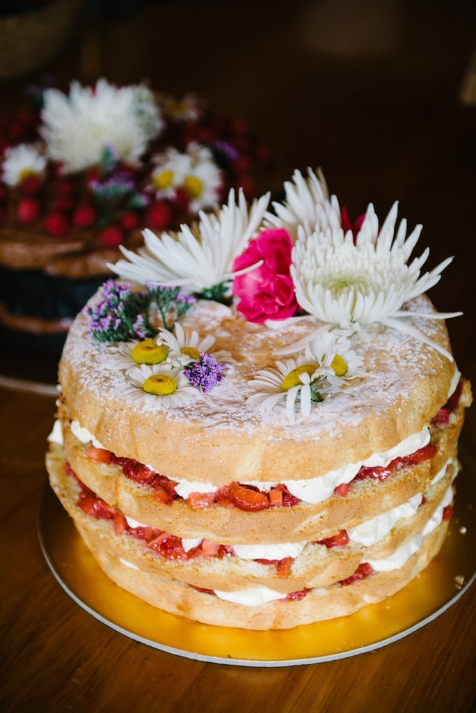 A Naked Wedding Cake
