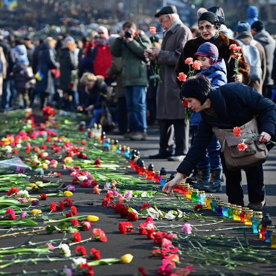 Kiev's Independence Square Becomes a Shrine | Pictures