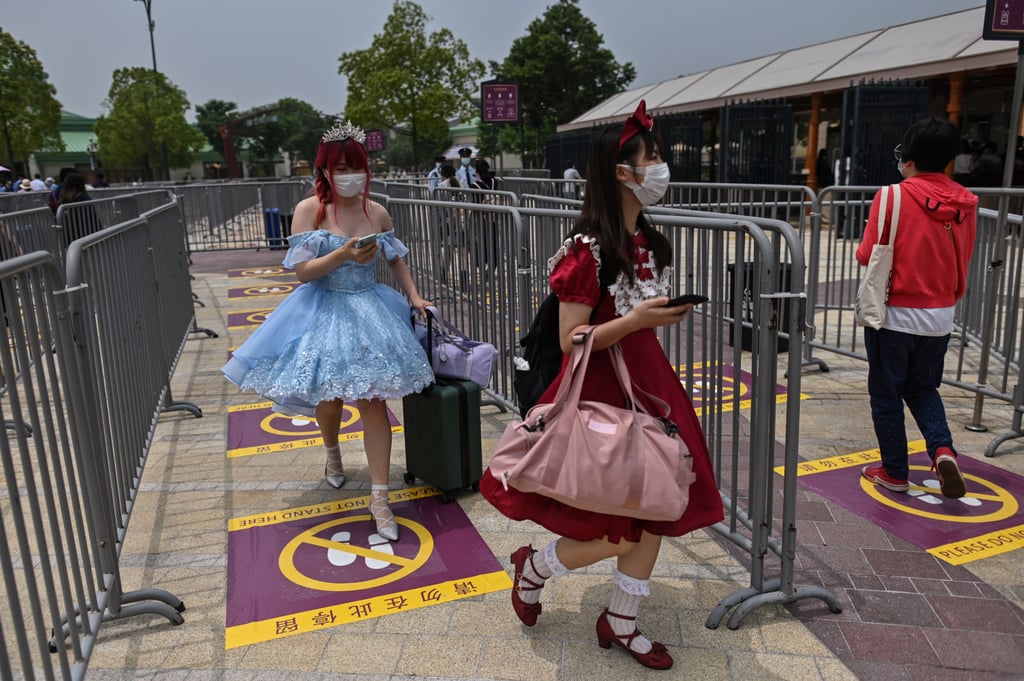 Pictures of Shanghai Disneyland Reopening After Coronavirus