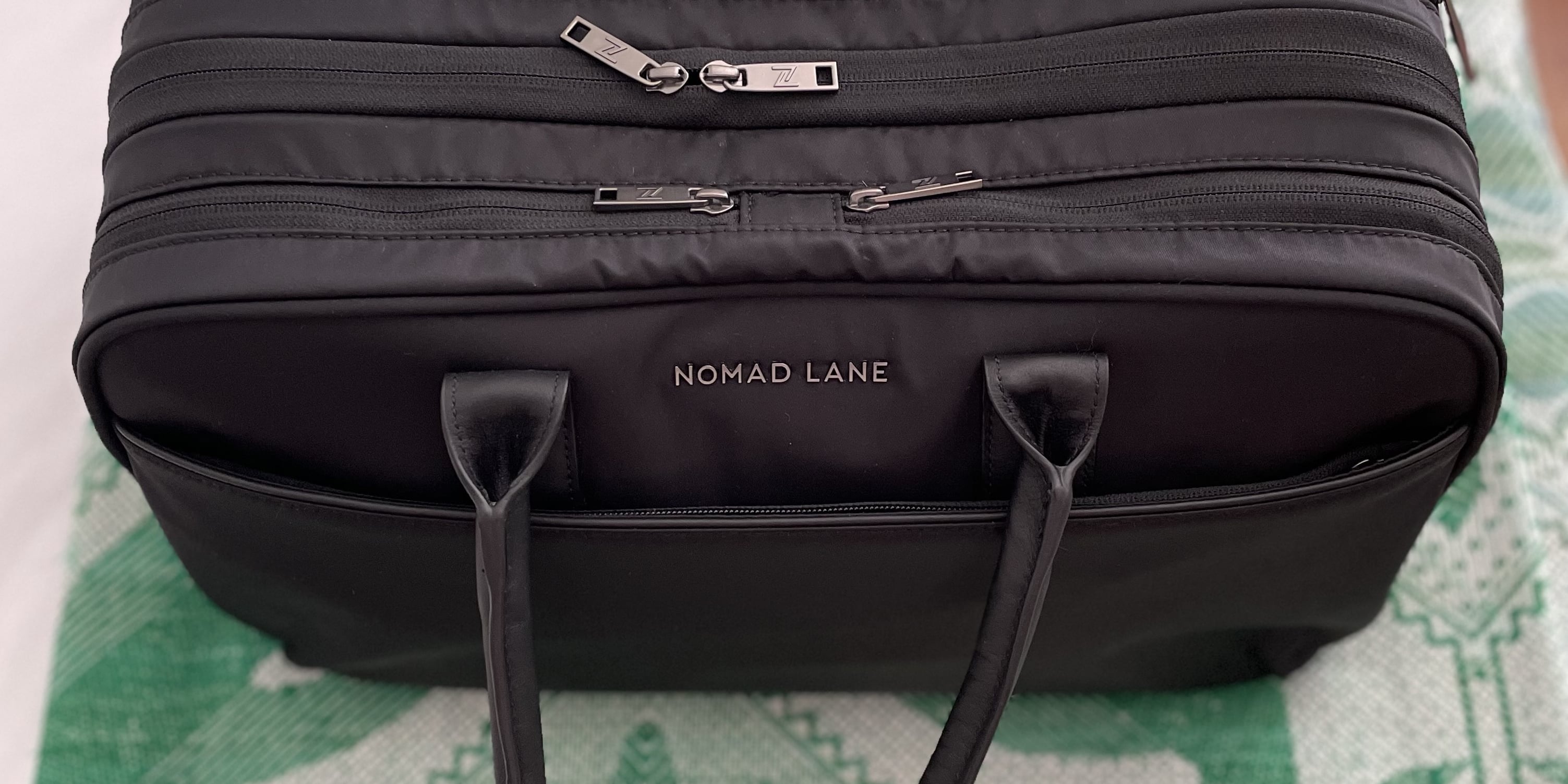 The V4 Bento Bag by Nomad Lane | Personal Item Bag Review | PS 