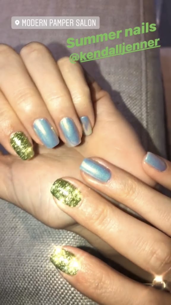 Kendall Jenner's Flower Manicure