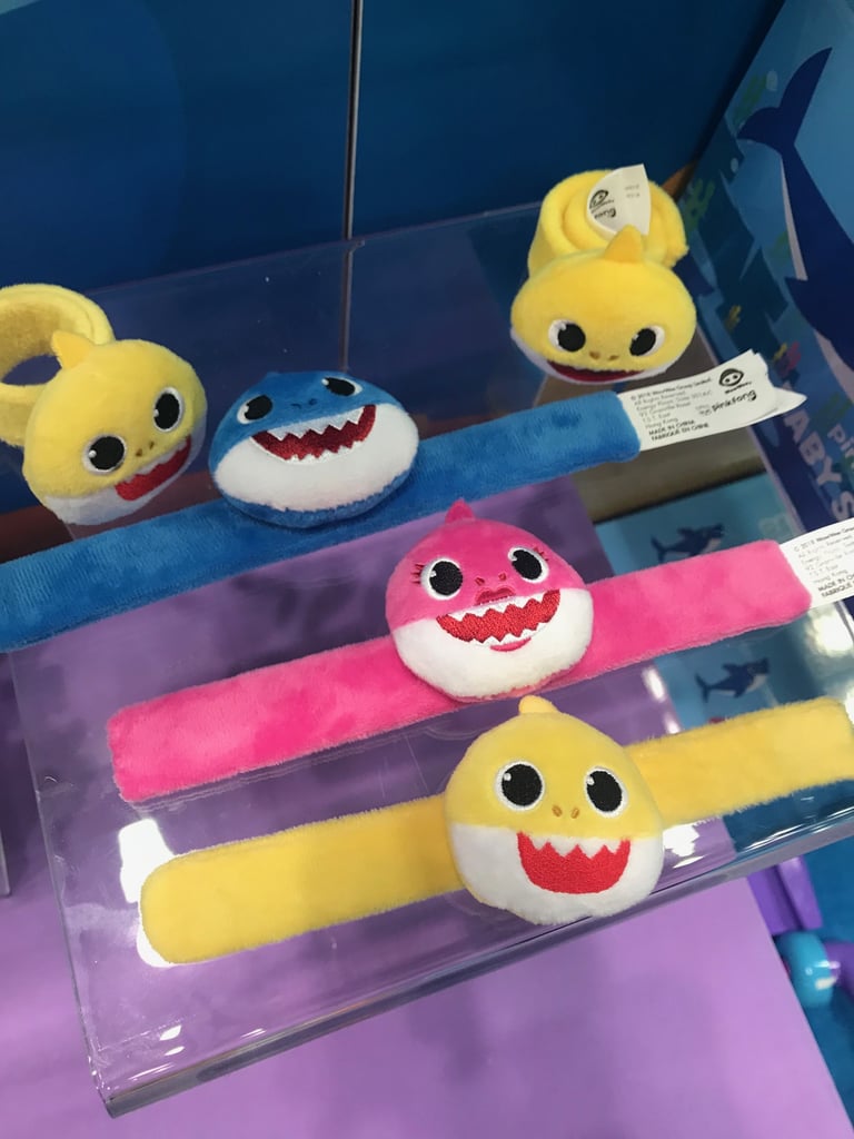 Pinkfong Baby Shark Slap Bracelets