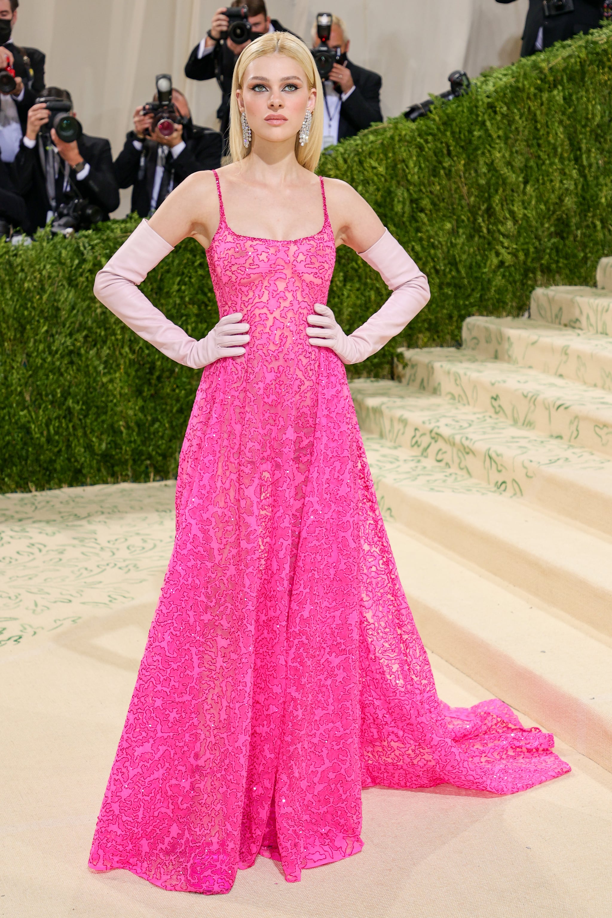 NEW YORK, NEW YORK - SEPTEMBER 13: Nicola Peltz attends The 2021 Met Gala Celebrating In America: A Lexicon Of Fashion at Metropolitan Museum of Art on September 13, 2021 in New York City. (Photo by Theo Wargo/Getty Images)