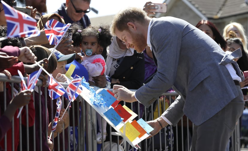 OXFORD, ENGLAND - MAY 14: Prince Harry, Duke of Sussex meets members of the public as he arrives for a visit to Barton Neighbourhood Centre on May 14, 2019 in Oxford, England. The centre is a hub for local residents which houses a doctor's surgery, food b