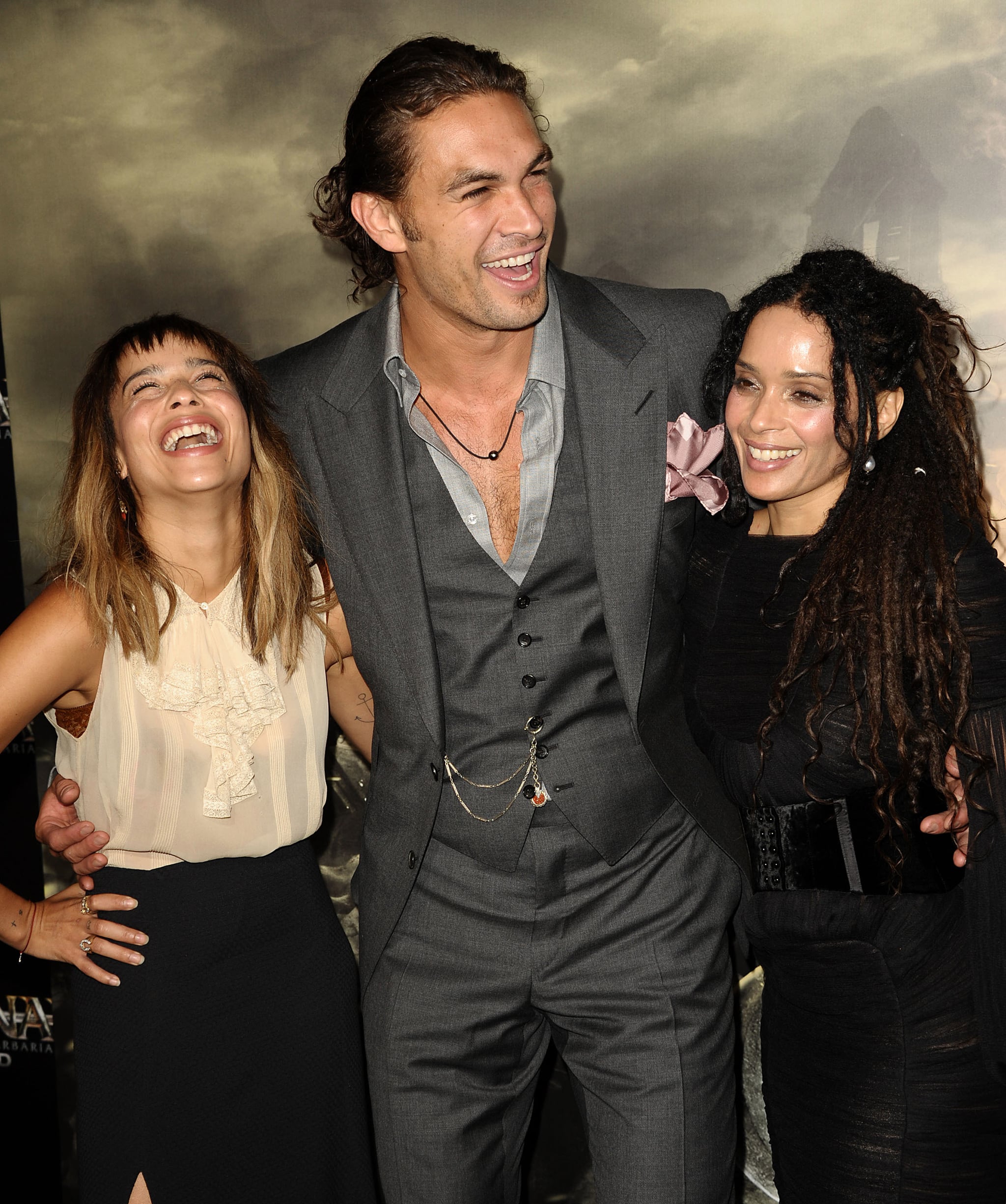  Em Agosto de 2011, Zoë e Lisa não conseguiram conter o riso quando assistiram à estreia do filme de Jason, Conan, o Bárbaro, em Los Angeles.