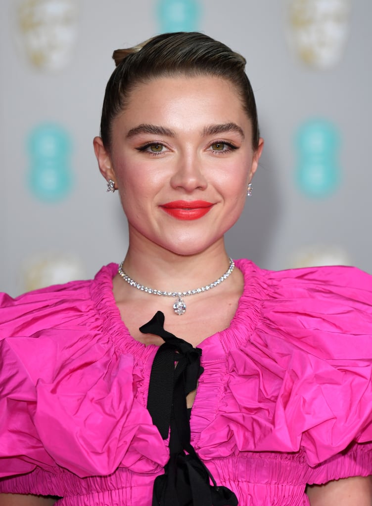 Florence Pugh's Sleek Ribbon Bun