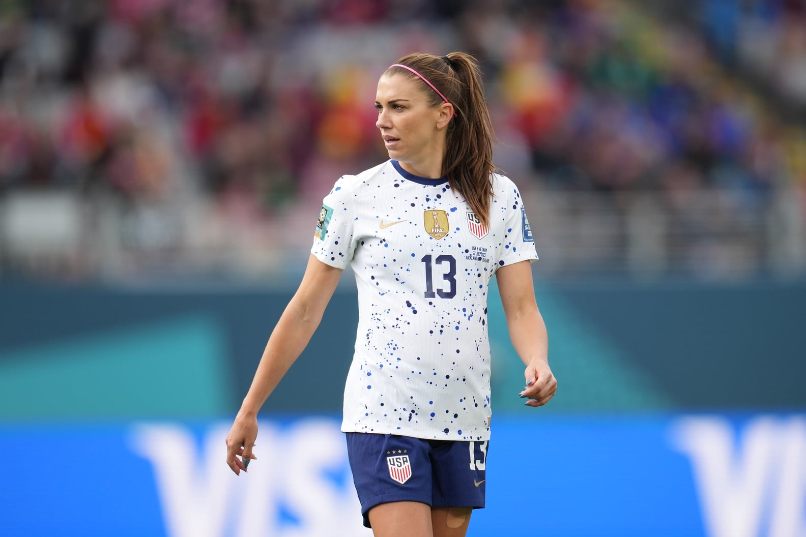 Why Does Alex Morgan Always Wear a Pink Headband? - PS Fitness