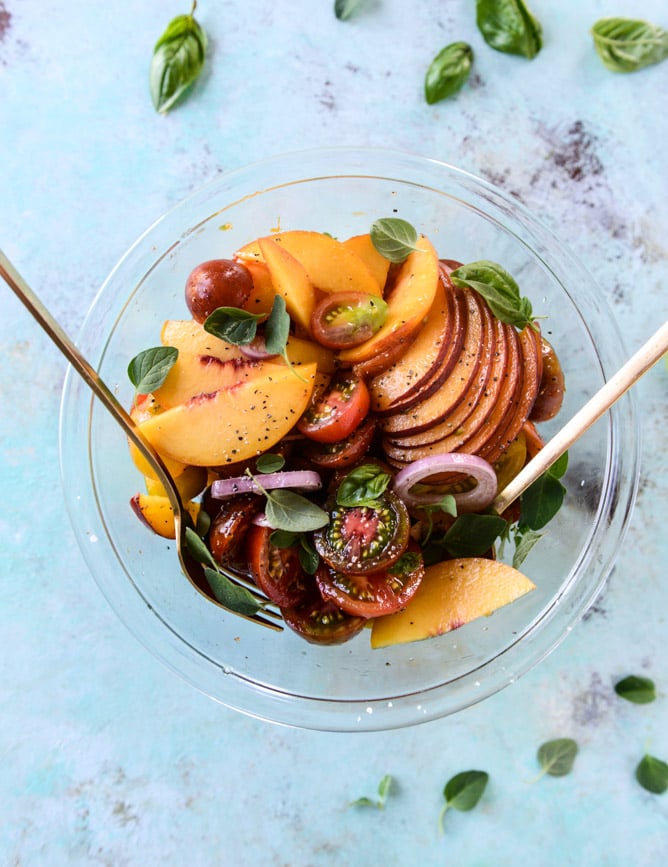 Marinated Tomato Peach Breakfast Salad With Herb Butter Toast