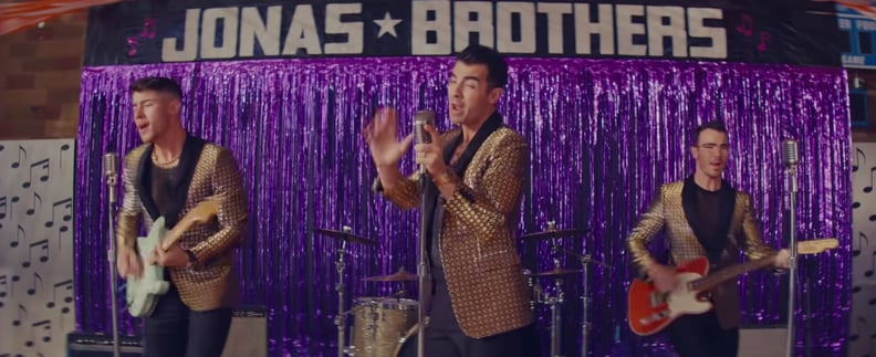 Jonas Brothers "What a Man Gotta Do" Music Video