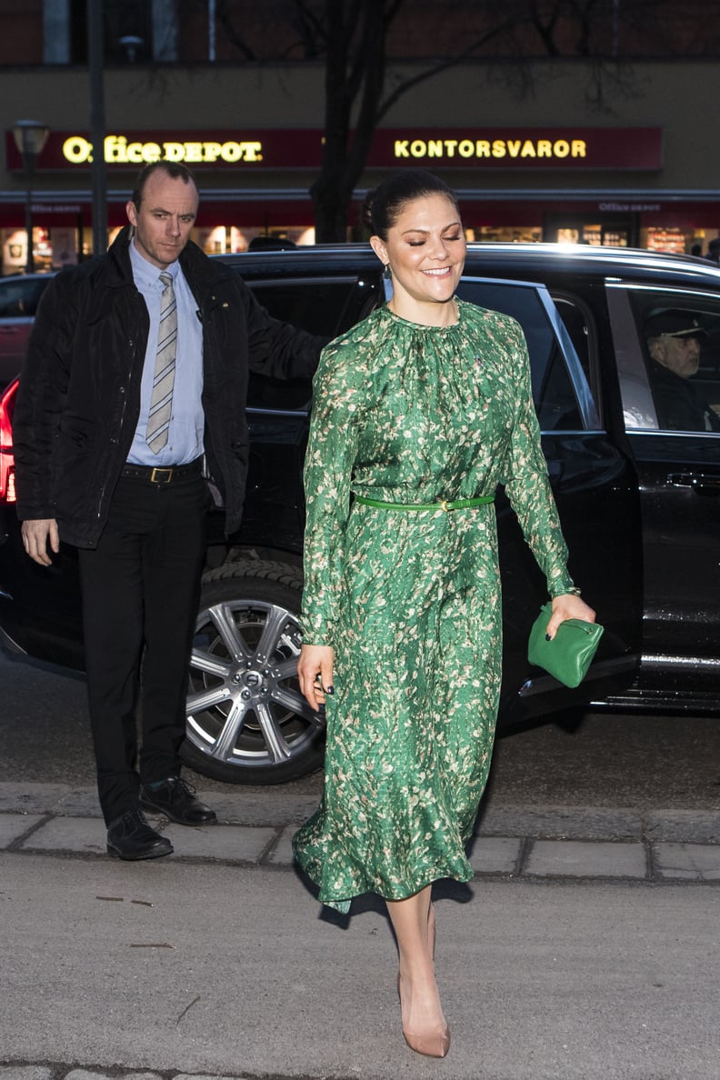 H&m conscious hotsell exclusive green dress