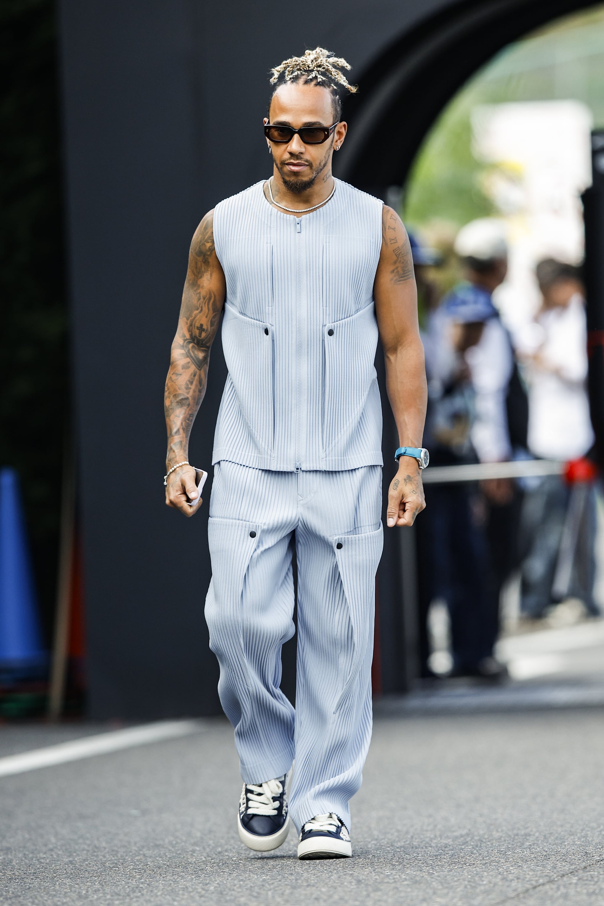 Lewis Hamilton shows softer side at Paris Fashion Week