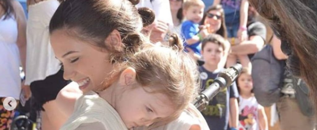 A Little Girl Met Rey at Disney World, and Her Reaction Was Beyond Wholesome