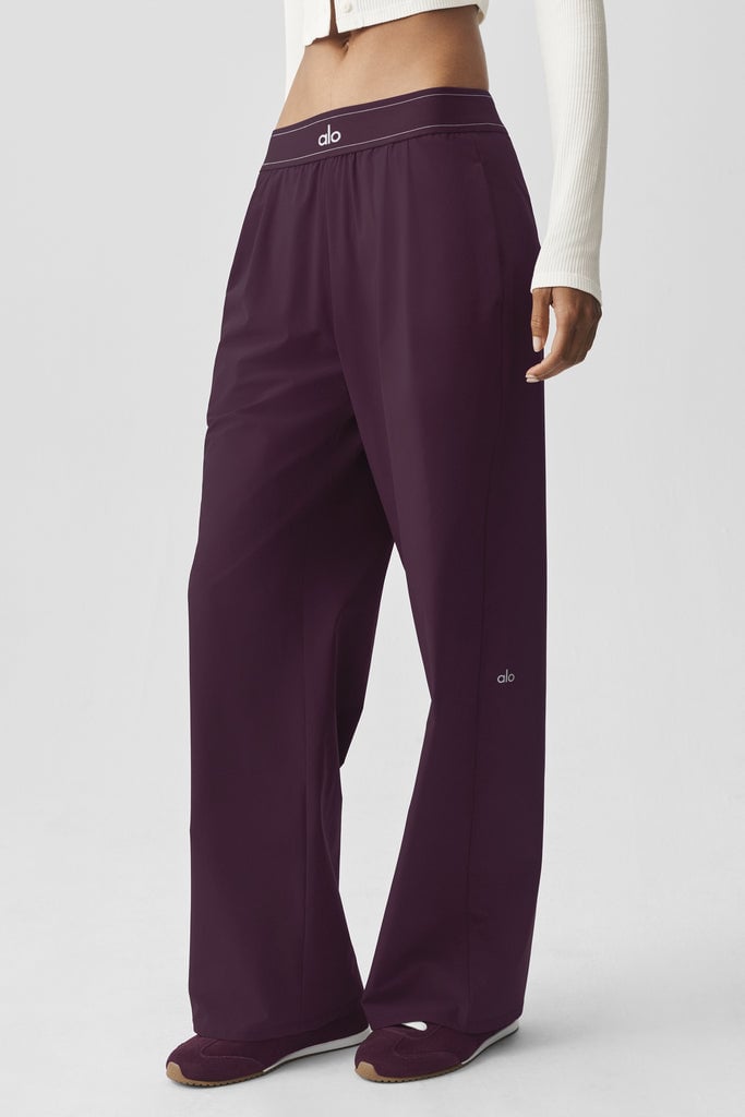 Alo Yoga Suit Up Trouser