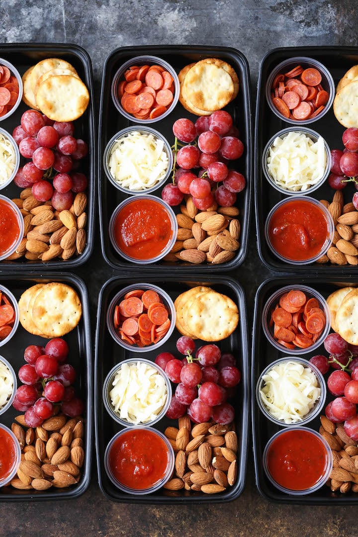 健康的学校午餐的想法:DIY比萨Lunchables