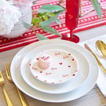 Valentine's Day Plates Set and Cups