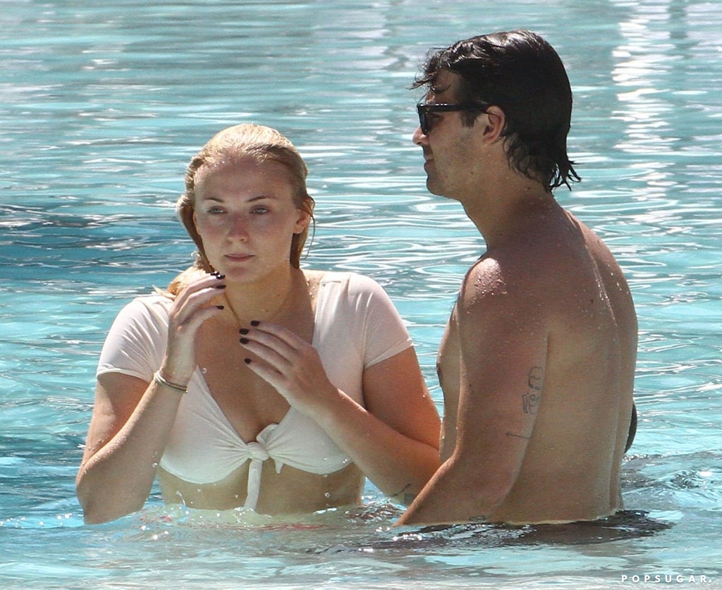 Joe Jonas and Sophie Turner Kissing in Miami August 2018